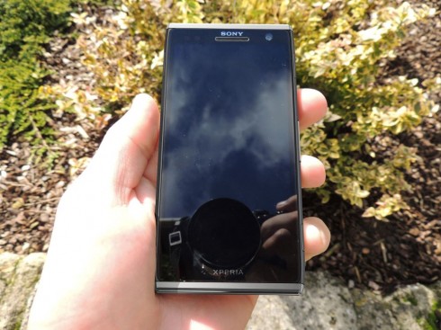Sony C650X Odin Phone Pictured   Concept or Leak?