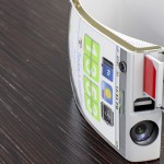 EmoPulse Smile Smartphone Bracelet Looks Promising, is Almost 
Real