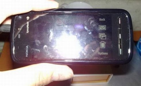nokia_tube_5800_1.jpg