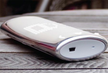 Squibble_Braille_concept_device_3