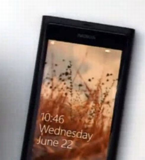 Nokia_Sea_ray_WP7_2