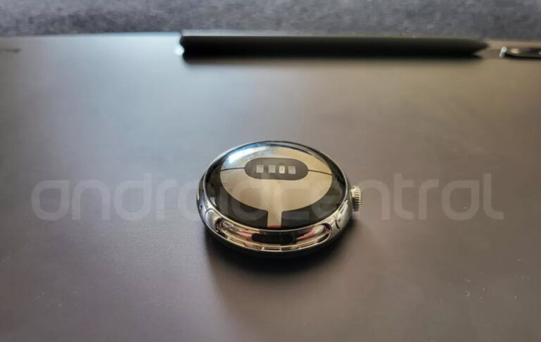 いいえ、Google はひび割れた Pixel Watch 画面を修理しません
