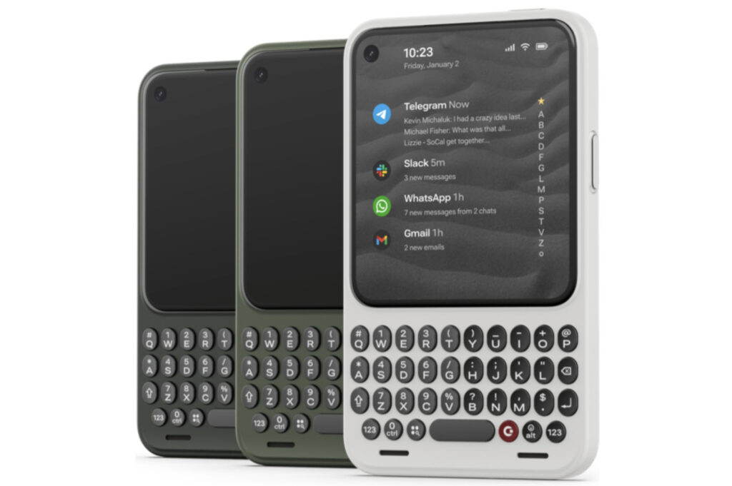 Clicks Communicator (3)