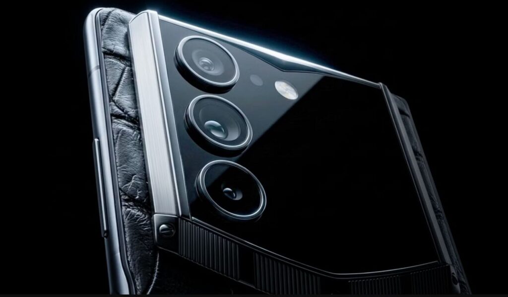 vertu alpha fold (1)